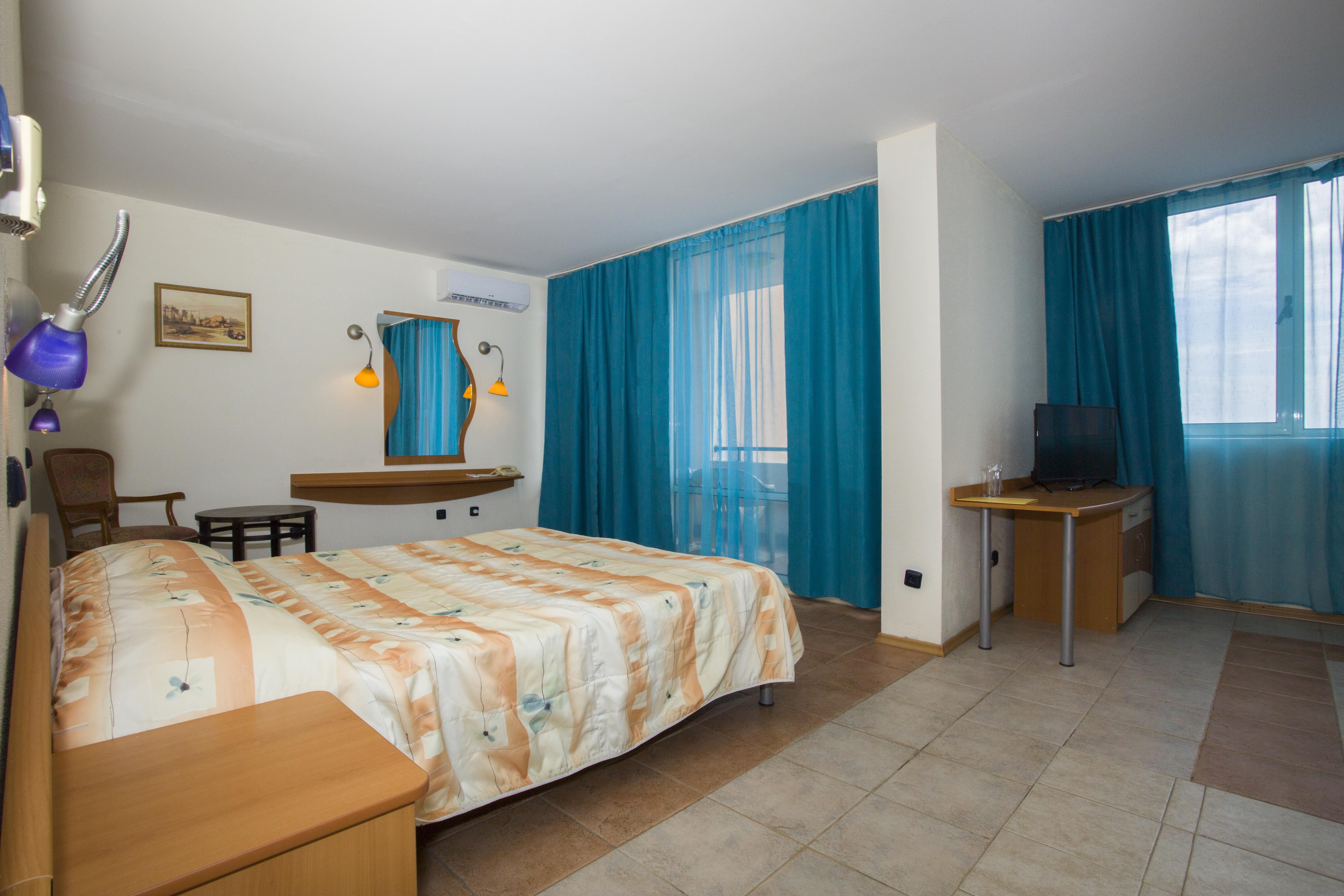 Royal Bay Hotel Elenite Dış mekan fotoğraf